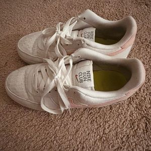 Nike Sun Club White and Pink Sneakers